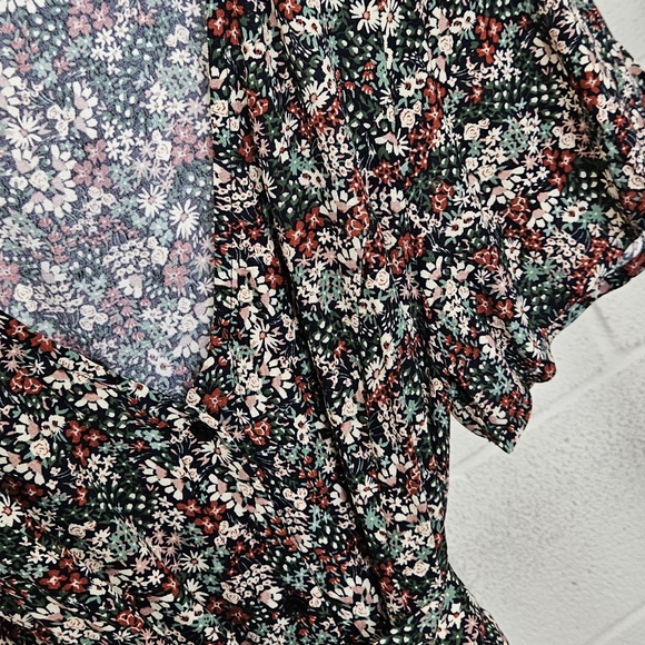 Flowy jumpsuit - Picture 4 of 8